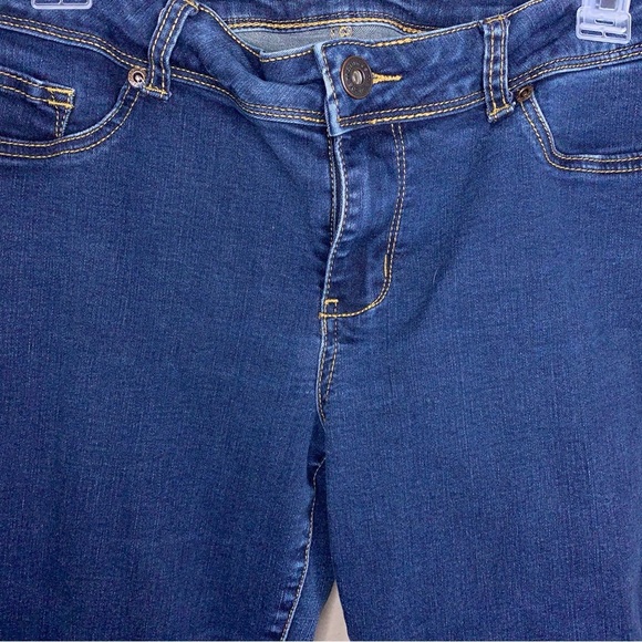 Large Reg Maurices Blue Skinny Jeans Stretch Fitted denim Casual - Picture 3 of 13